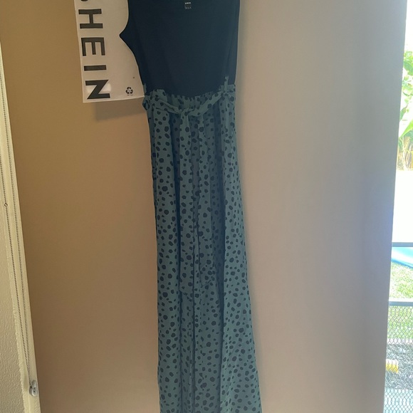 NWT SHEIN Dalmatian Print Wide-legged Jumpsuit - Picture 2 of 3
